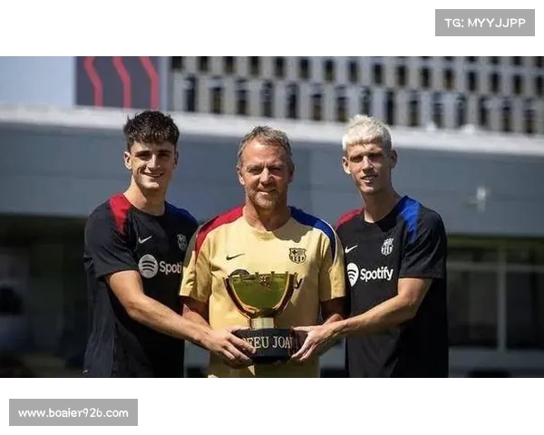 巴萨有意引进萨拉戈萨认为他比拉什福德和迪亚斯更适合担任核心